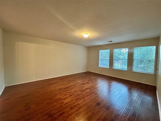 Building Photo - 14954 Sugar Peak Dr