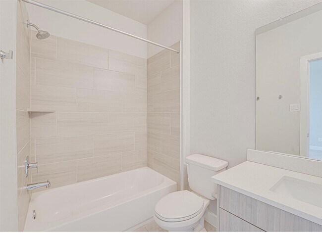 Building Photo - 389 N Centro Cir