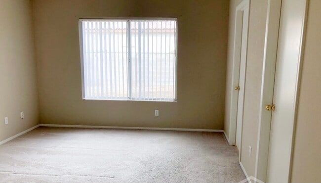 Building Photo - 3504 Redwood Ridge Way