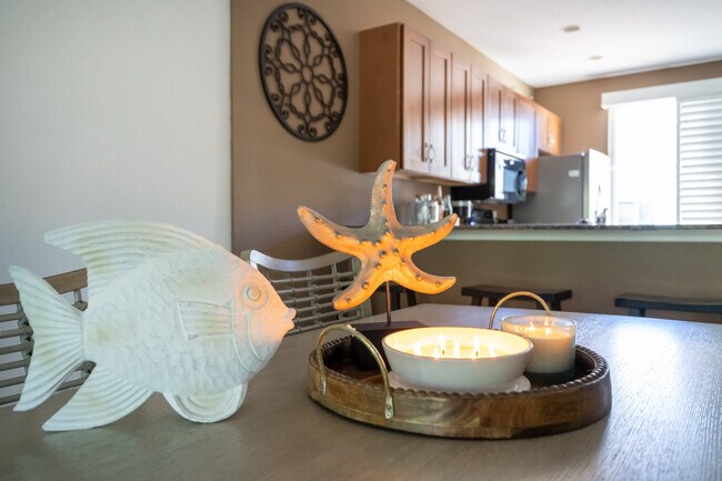 Dining area - 8904 Duval Ln