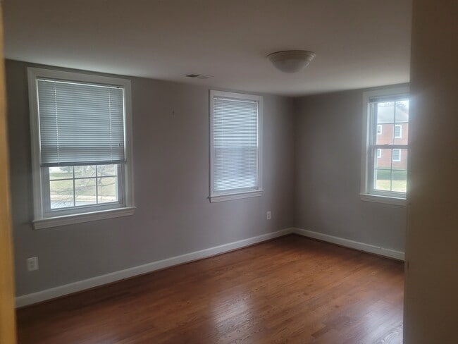 Building Photo - 1200 N Kennebec St