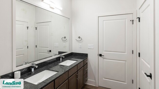 Building Photo - 170 Graphics Dr