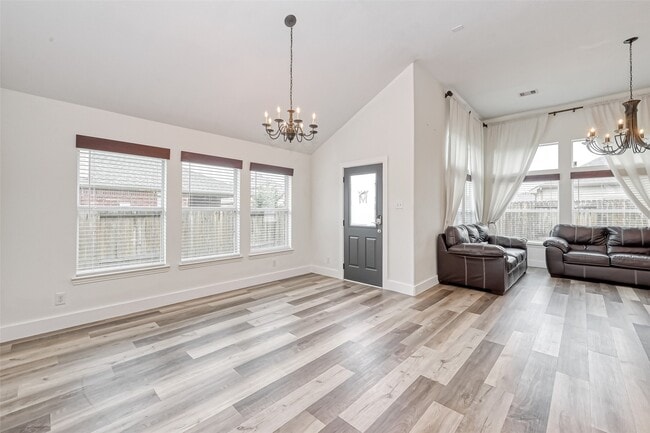 Building Photo - 3618 Hera Dr