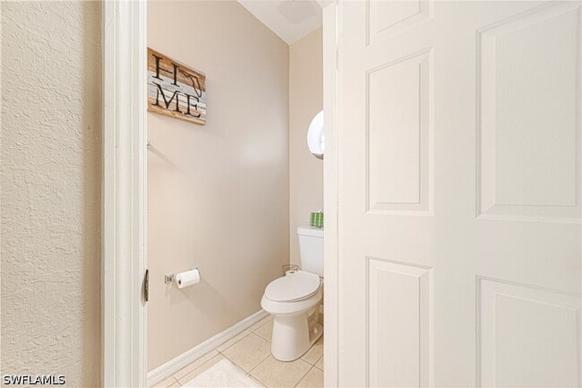 Building Photo - 3223 Antica St