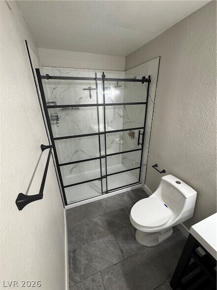 Building Photo - 2985 Juniper Hills Blvd