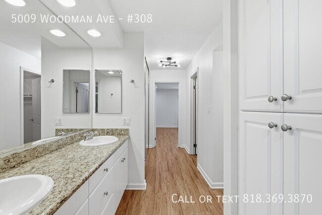 Building Photo - 5009 Woodman Ave