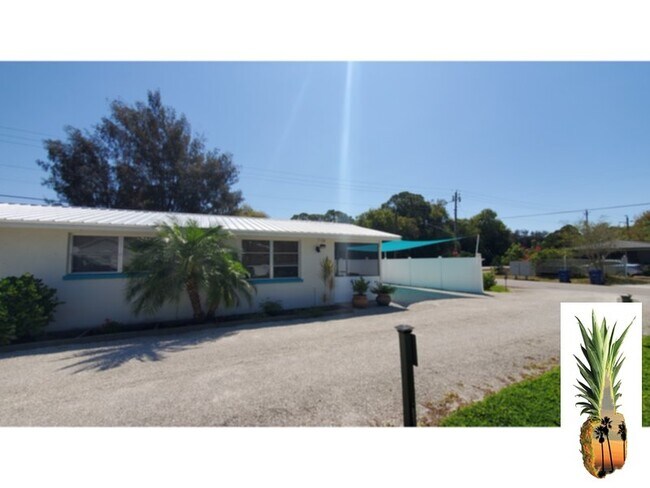 Building Photo - 602 Harvard St