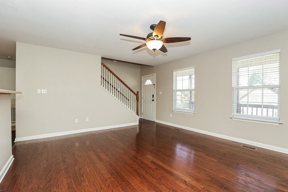 Building Photo - 2010 Slayton Dr