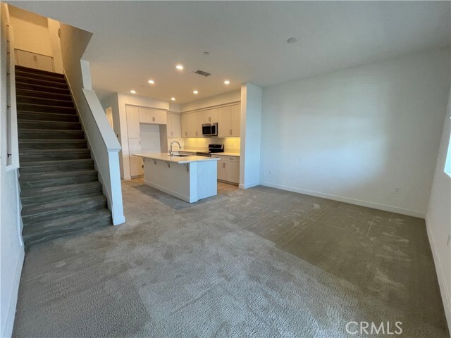 Building Photo - 2836 Tyler Ave