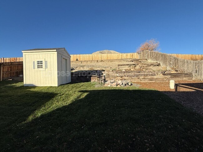 Building Photo - 2810.5 Bookcliff Ave