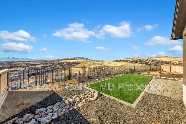 Building Photo - 3168 Orrizonte Ter