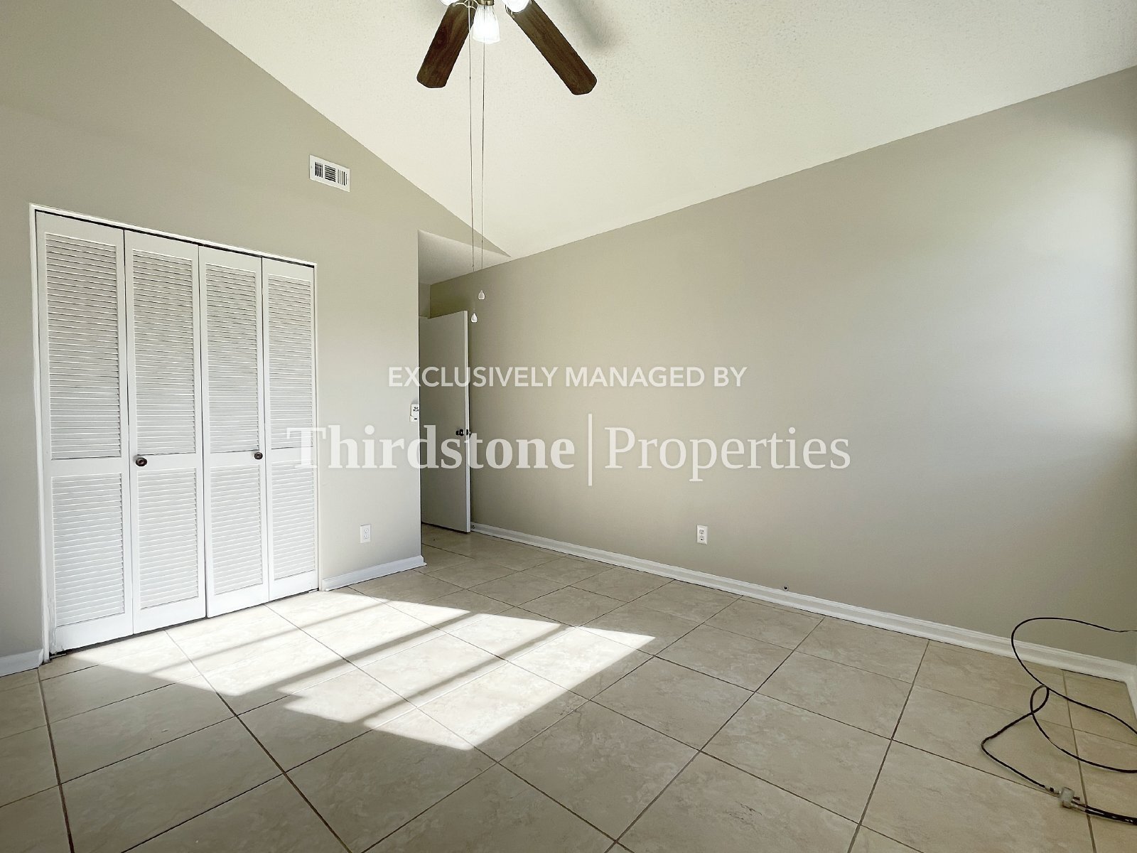 Building Photo - 8124 San Jose Manor Dr E