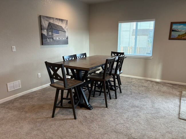 Building Photo - Spacious 4BR House in Fort Lupton