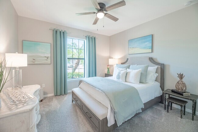 Building Photo - 13871 Miranese St