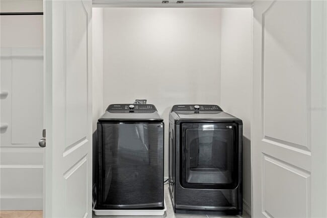 Building Photo - 1773 Rock Elm Rd