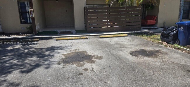 Primary Photo - 6325 SW 138th Ct