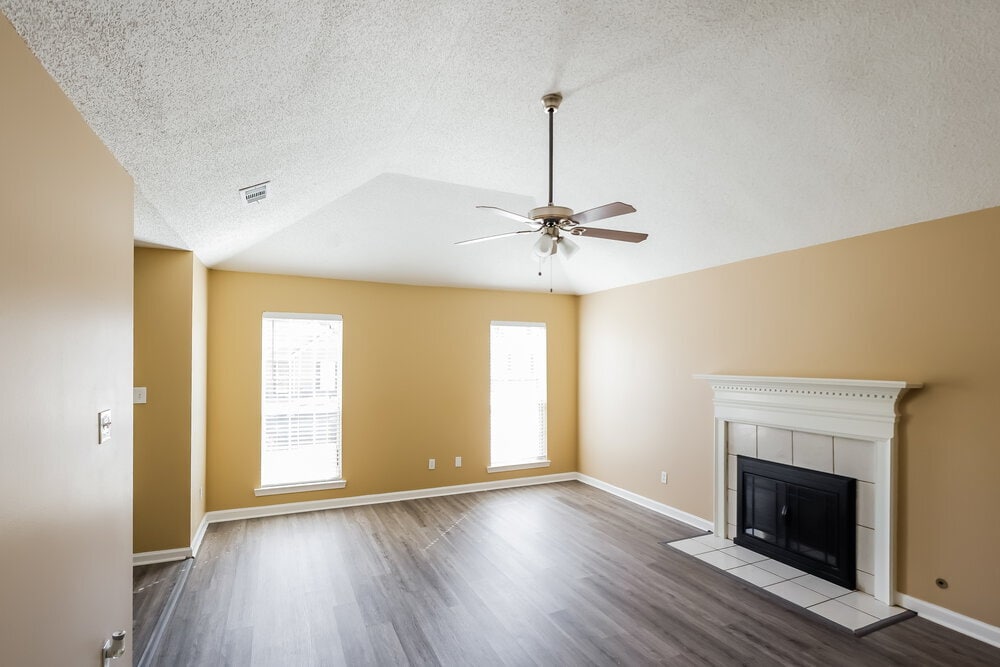 Building Photo - 104 Stonehaven Dr