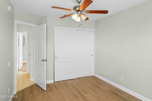Building Photo - 6920 W Via Montoya Dr