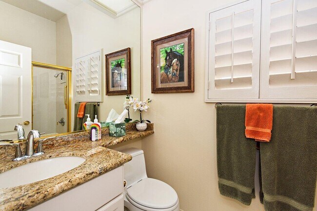 Building Photo - 37948 Breeze Way
