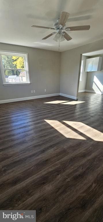 Building Photo - 2625 Parkside Terrace