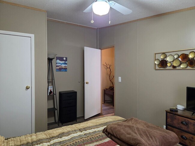 Building Photo - 112 Pine Knot Trail