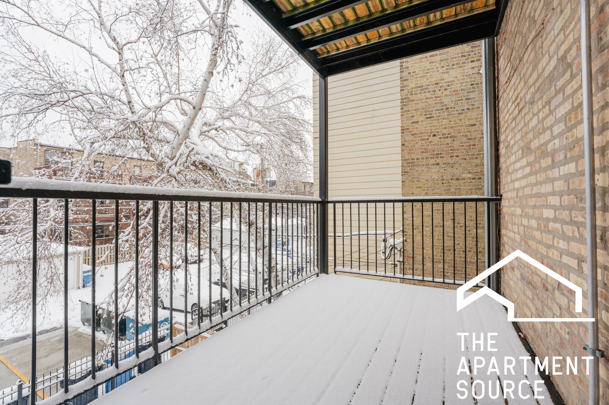 Building Photo - 3820 N Sheffield Ave