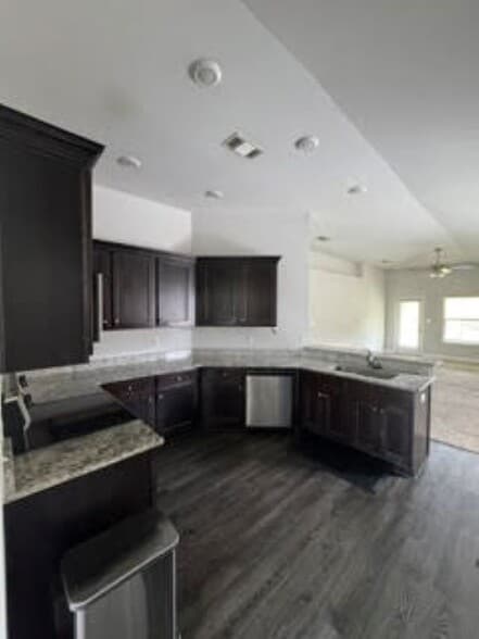 Building Photo - 18194 Tiffany Renee Dr