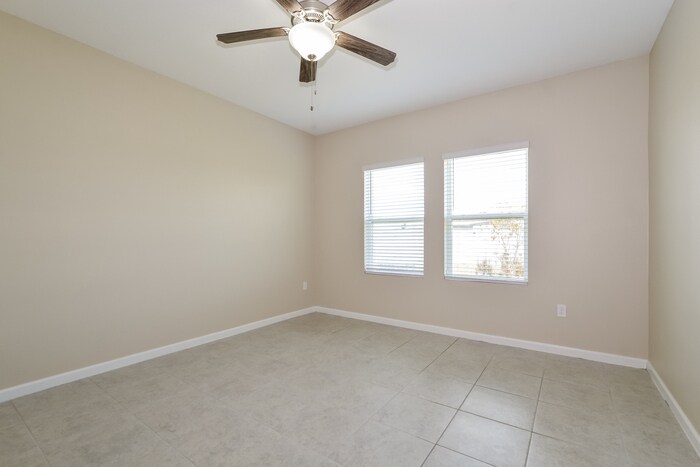 Building Photo - 302 Cartee Ln