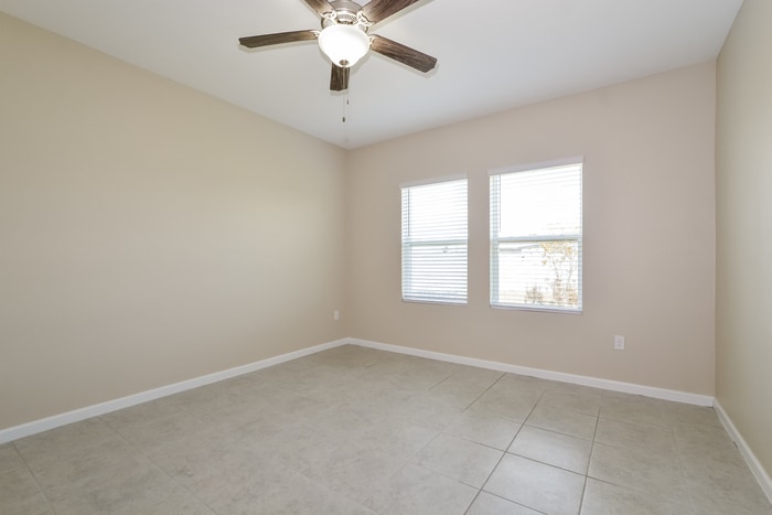 Building Photo - 313 Kenilworth Dr