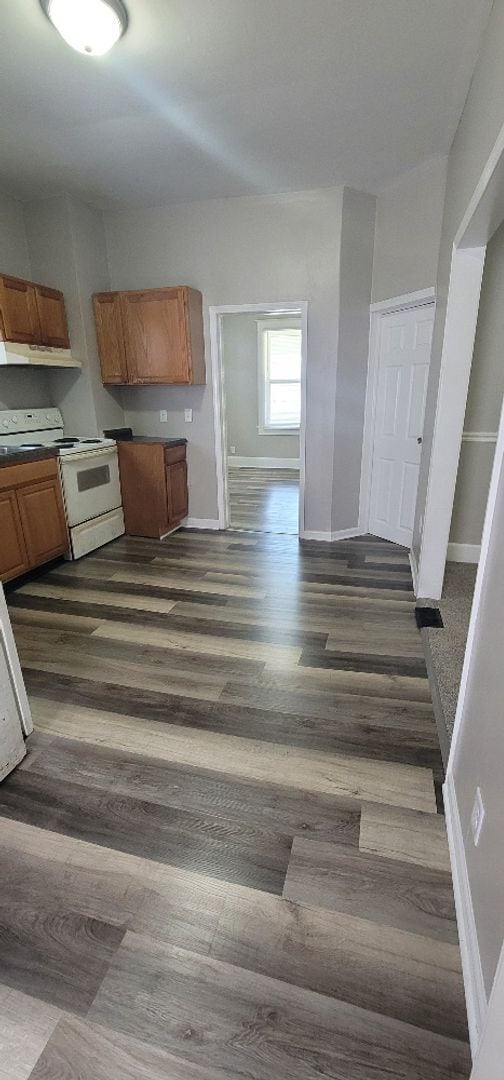 Building Photo - Newly remodeled 2 bedroom duplex!