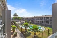 Building Photo - Glen Vista Apartments