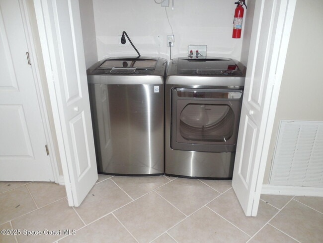 Building Photo - 3236 Argo Ct