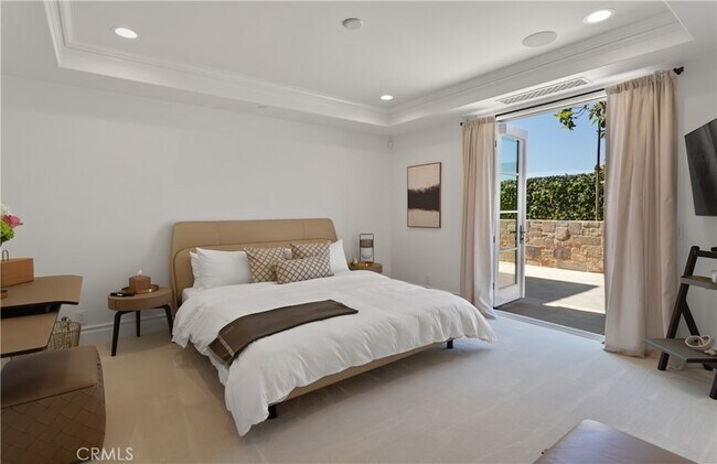 Building Photo - 9 Pelican Crest Dr