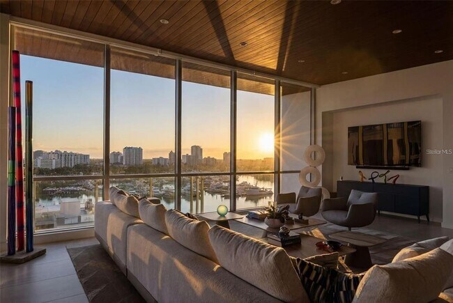 Building Photo - 111 Golden Gate Point