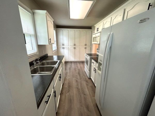 Building Photo - Oak Ridge 3bd/1ba Ranch