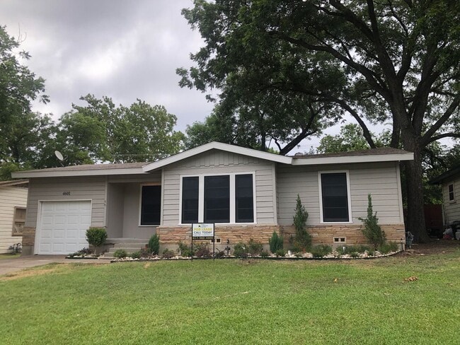 Primary Photo - Beautiful Cottage newly remodel!! LOVE thi...