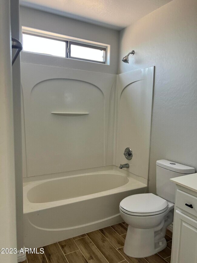 Building Photo - 24911 W Dove Run Dr