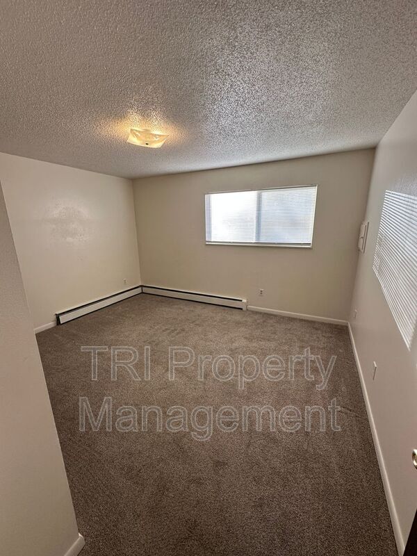 Building Photo - 1304 29th St