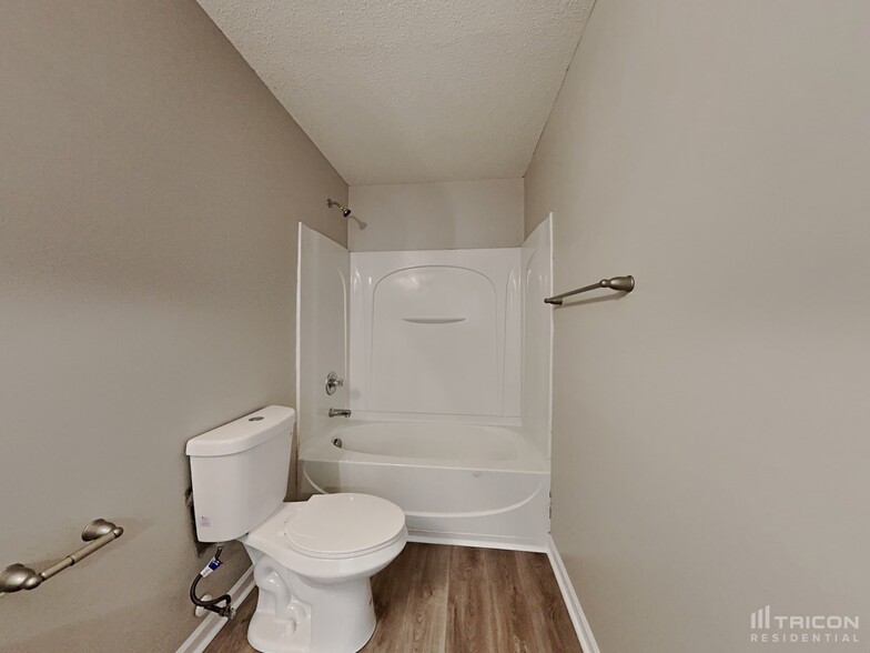Building Photo - 3101 Cynthiana Ct