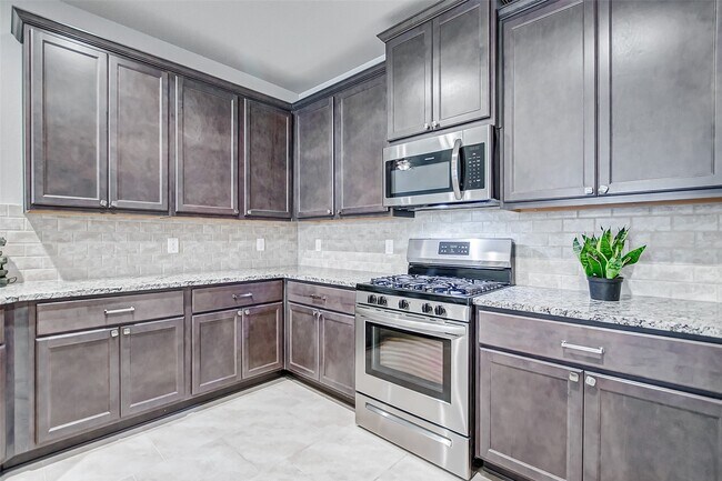 Building Photo - 23819 Padova Gardens Dr