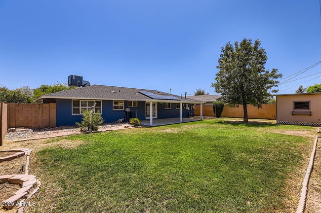 Building Photo - 3344 N 62nd Pl