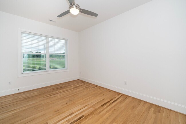 Building Photo - 3807 Marcom St