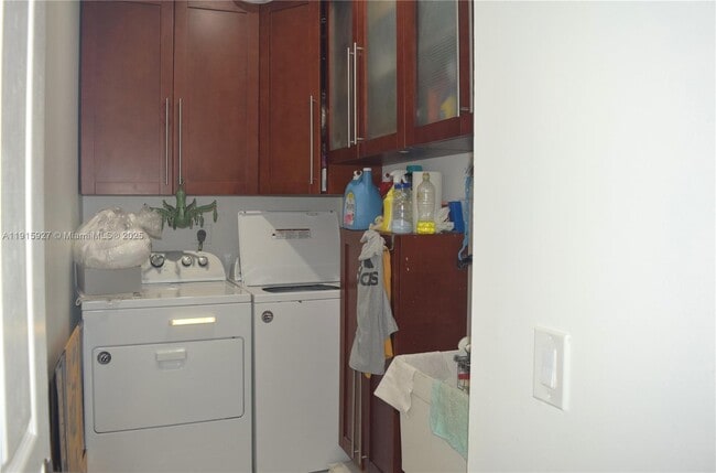 Building Photo - 538 Slippery Rock Rd