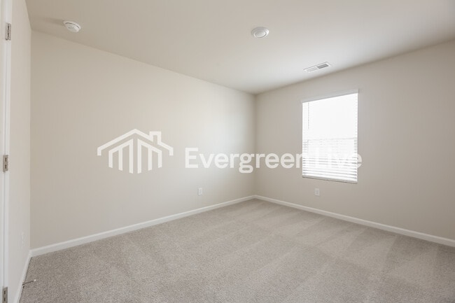 Building Photo - now