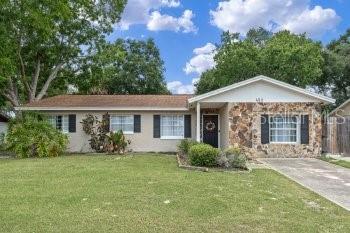 Primary Photo - 450 Longwood Cir