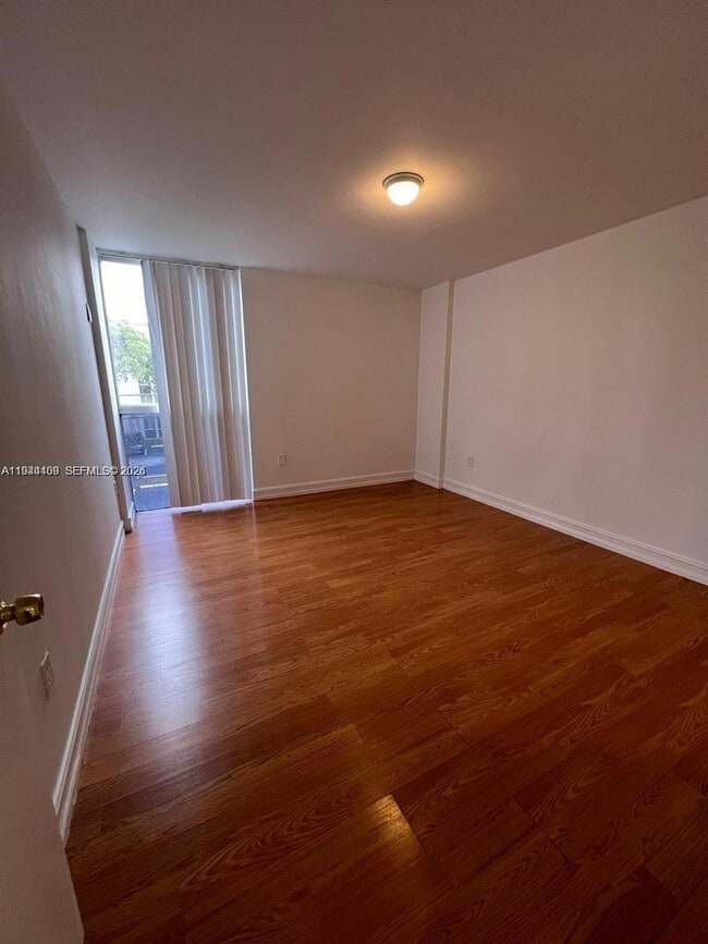 Building Photo - 7035 NW 186th St