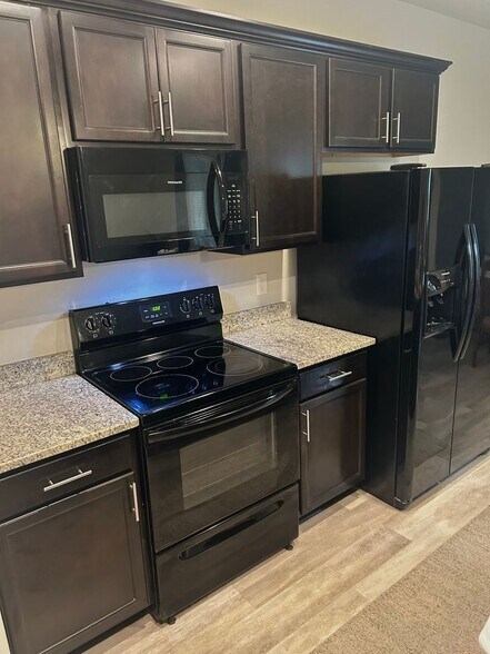 Building Photo - 210 St Fazzio St