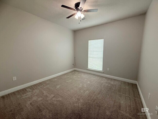 Building Photo - 12659 Waxwing Ave