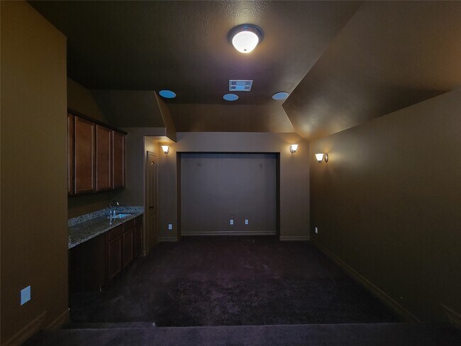 Building Photo - 2210 Pearl Bay Ct