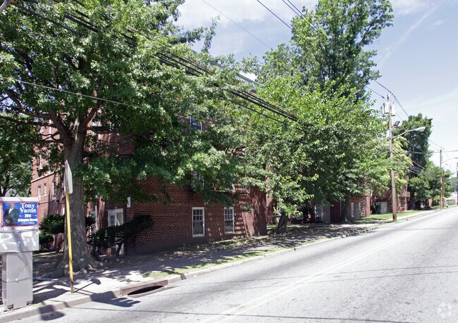 Building Photo - 391-419 Union Ave